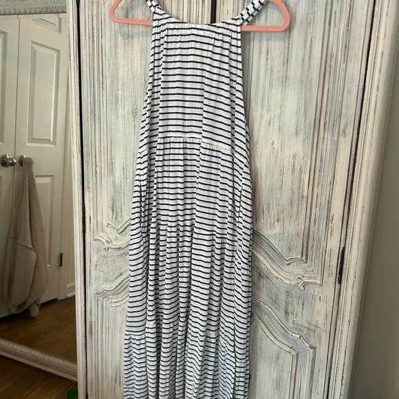 Max Studio Dresses & Skirts - Max Studio Navy and White Striped Garment